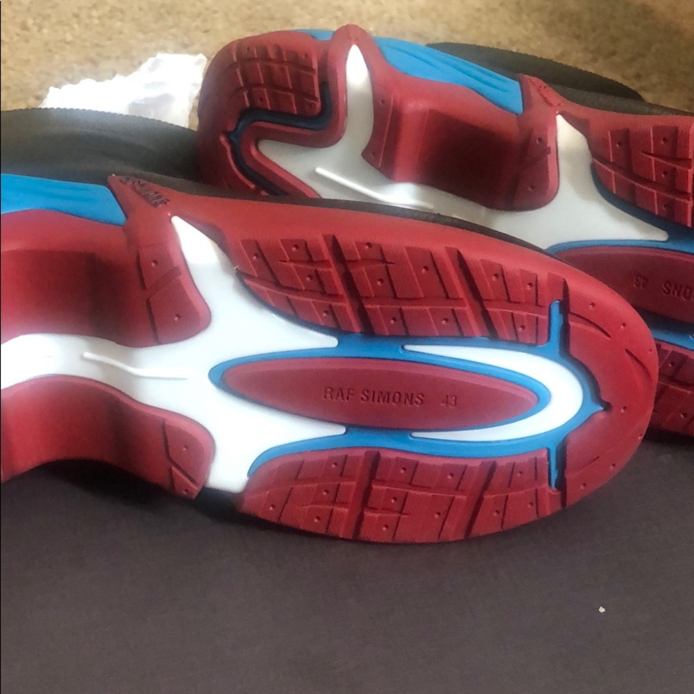 RAF simons runner - Picture 2 of 3